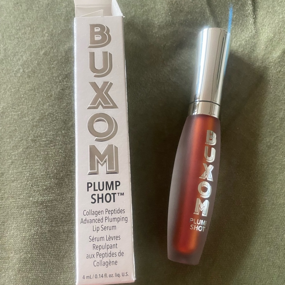 Buxom plump shot lip serum multichrome tint